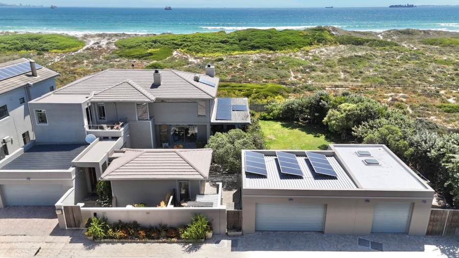 4 Bedroom Property for Sale in Sunset Beach Western Cape